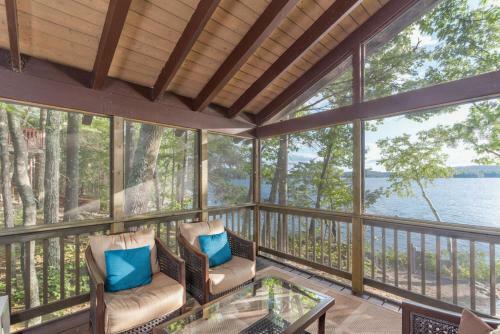 Lake Winnipesaukee 373