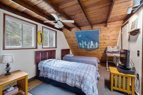 Cozy Home Retreat! At Lake Winnipesaukee