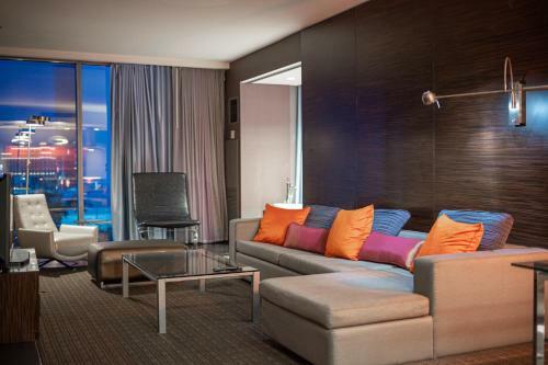 Apartamento Stripviewsuites Two-bedroom Conjoined Suite At Palms Place