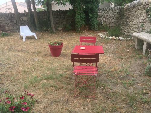 Bed & Breakfast Le Petit Jeu Grignan