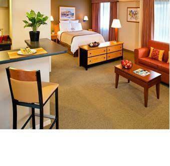 Aparthotel Hawthorn Suites By Wyndham Kent, Wa