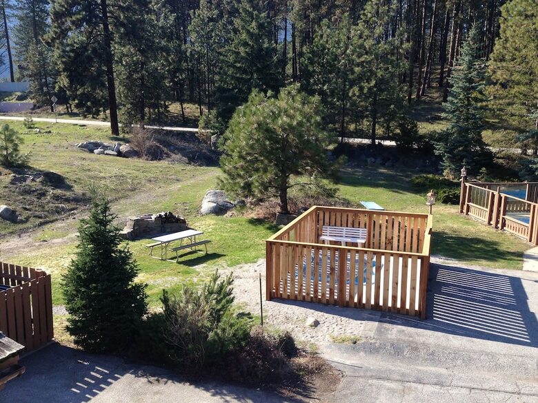 Posada Alpine Rivers Inn