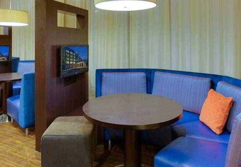 Hotel Courtyard By Marriott Pittsburgh North/cranberry Woods
