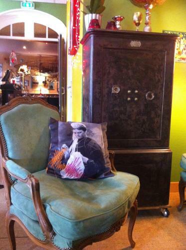 Hotel H�tel Les Remp'arts