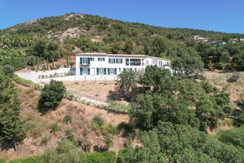 Luxury Villas At Grimaud