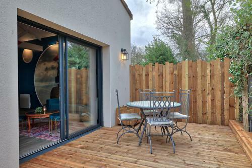 Hostal Madeleine, Il �tait Une Fois...