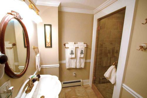 Phineas Swann Bed & Breakfast Inn