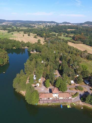 Country Camp Camping Domaine Des Messires