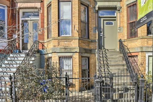 Contemporary Jersey City Abode About 5 Mi To Nyc!