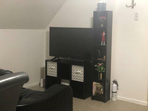 Apartamento Updated 2br 1bath Parking /close To Everything