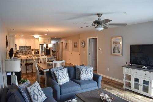 Apartamento Db301 East Rochester Avenue, Unit 106