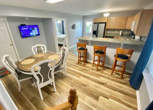 Apartamento Beach Block Condo,100 Ft From Boardwalk, 4bd, 3ba, 2 Car Garage