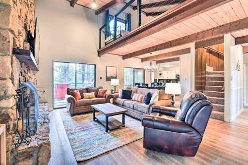 Enchanted Pines Mtn Escape With Deck And Grill!