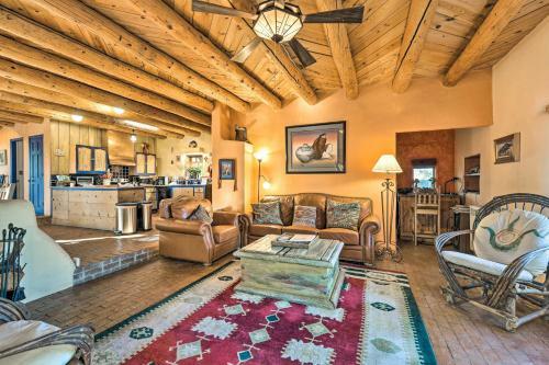 El Prado Home With Hot Tub, Panoramic Mtn Views