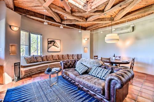 Secluded Ojo Caliente Home With Patio And Mtn Views