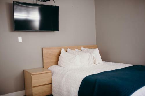 Pioneer Lodge 14