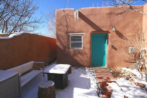 Comfort On Closson - Near Plaza - Fire Pit - Patio