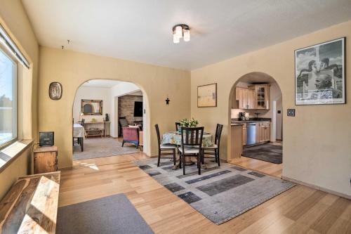 Adobe-style Home Less Than 2 Mi From Santa Fe Plaza!