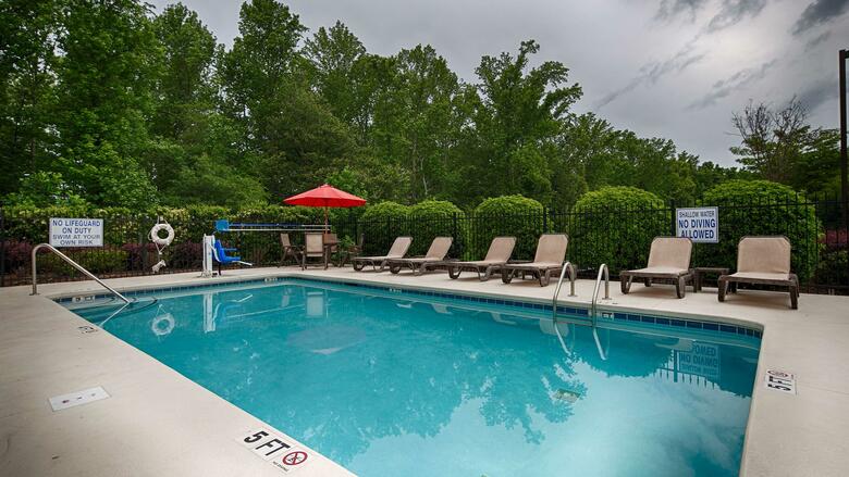 Hotel Best Western Plus Piedmont Inn And Suites