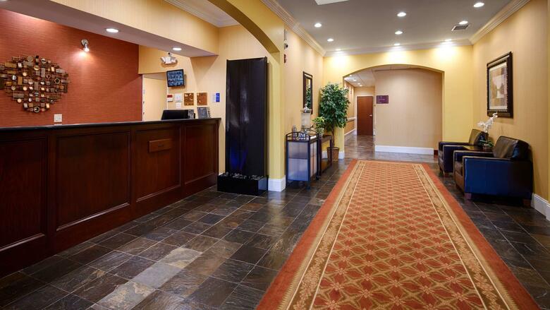 Hotel Best Western Plus Piedmont Inn And Suites