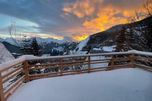 Vintage Chalet & Quiet Comfort In Alpe D'huez