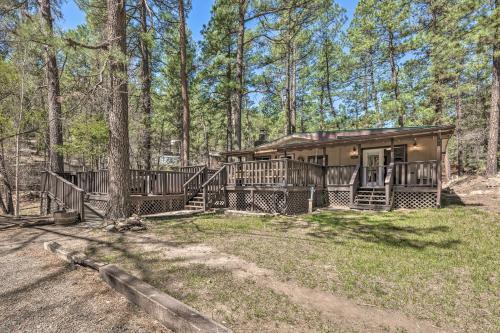Cozy Cabin With Deck 4 Mi To Downtown Ruidoso!