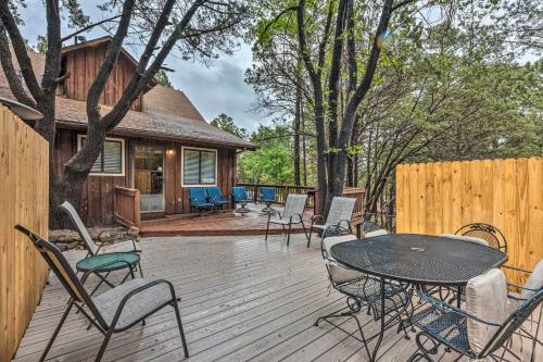 Rustic Ruidoso Cabin With Large Deck And Grill!