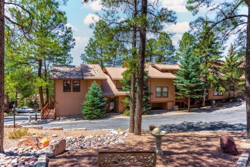 Pinon Park A10, 3 Brs, Deck, Hot Tub, Wifi, Sleeps 8