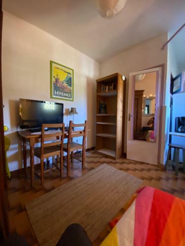Apartamento Studio Grotte Des F�es