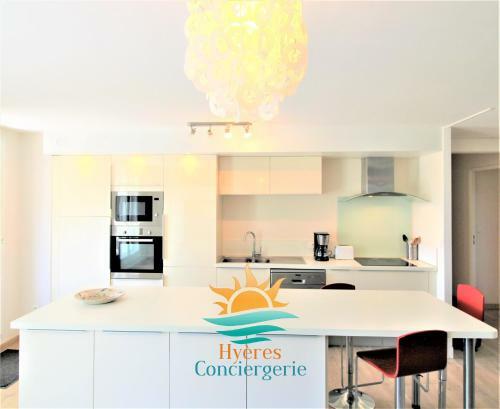 Apartamento Emplacement Id�al Spacieux Clim Centre Hy�res
