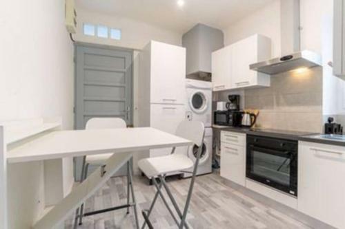 Apartamento Le Charme Du M�di�val Dans Un Appartement Cosy