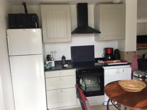 Maison Du Bord De L?�tang