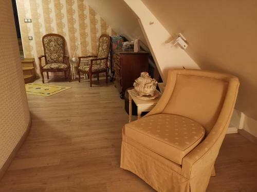 Bed & Breakfast Au Milieu D'un Jardin Fleuri