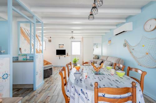 Villa Moderne Et Coloree A Jard Sur Mer