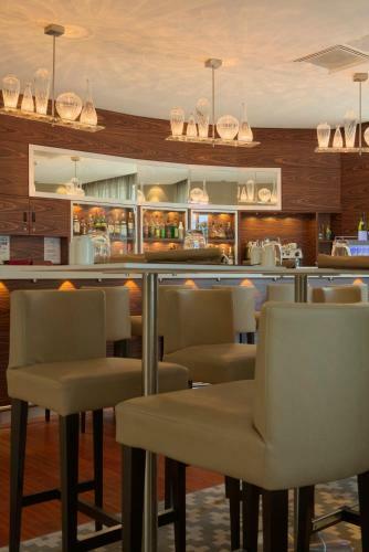 AC Hotel By Marriott Ambassadeur Antibes - Juan Les Pins