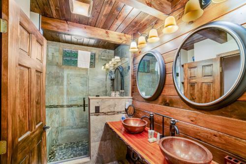 The Lodge At Schroon River