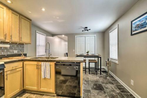Cozy Finger Lakes Abode In Dtwn Canandaigua!