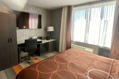 Hotel Super 8 By Wyndham Brooklyn Williamsburg