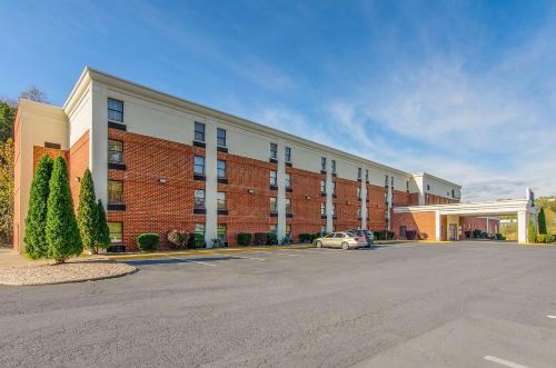 Hotel Quality Inn & Suites Lexington