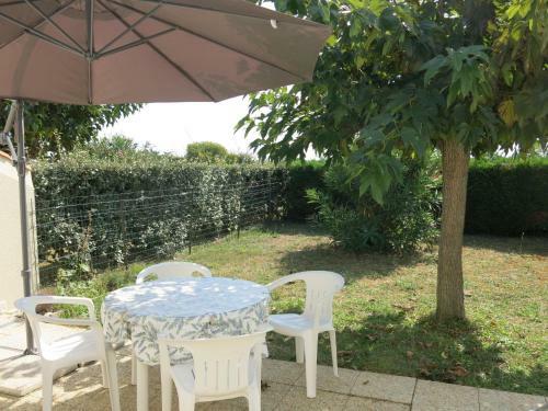 Holiday Home Les Coquelicots - Ido209