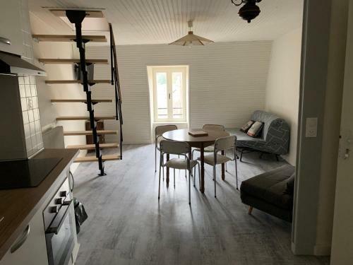 Apartamento Appartement Duplex Avec Wifi Proche Du Centre