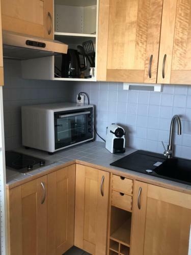 Apartamento T2 Climatis� R�sidence Front De Mer Avec Piscine