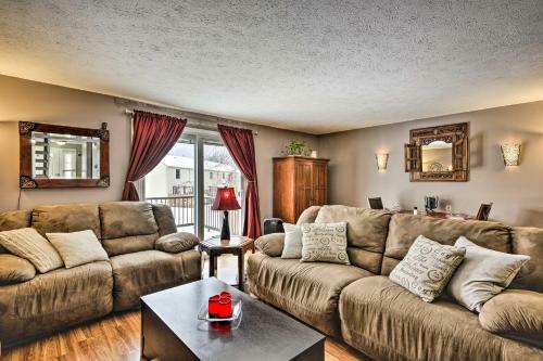 Penfield Townhome 10 Mi To Downtown Rochester