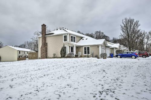 Penfield Townhome 10 Mi To Downtown Rochester