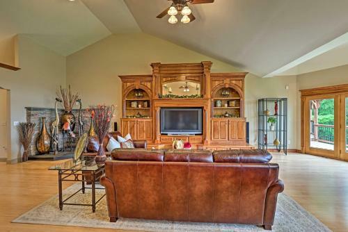Luxurious Finger Lakes Home With Home Gym, Game Room