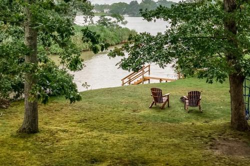 John Street On The Cove