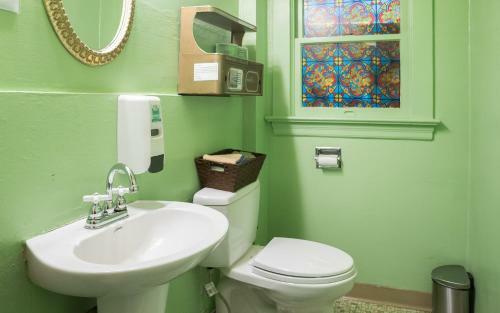 Hi - Portland Hawthorne District Hostel