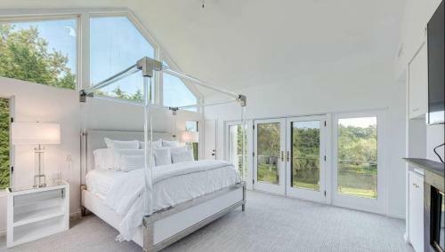 Stunning South Hampton Retreat