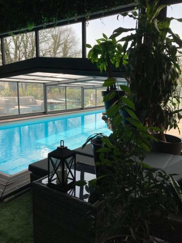 Hostal D�sirad Spa Privatif Et Piscine Couverte