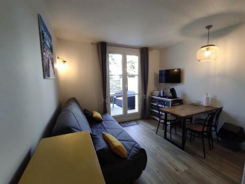 Apartamento Studio Avec Terrasse Et Parking 200m Plage Et Commerces